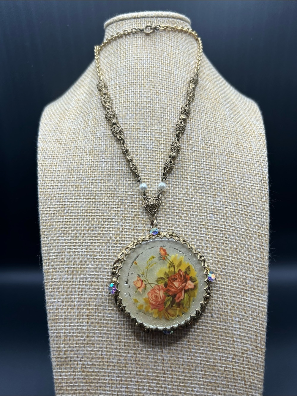 Vintage-Inspired Gold Floral Pendant Necklace - unmarked western Germany